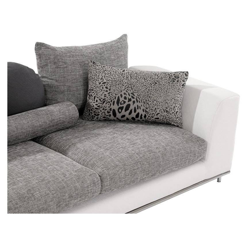 Hanna 2-Piece Sectional Sofa w/Right Chaise  alternate image, 5 of 8 images.