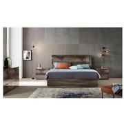 Lorenzo King Panel Bed  alternate image, 3 of 10 images.