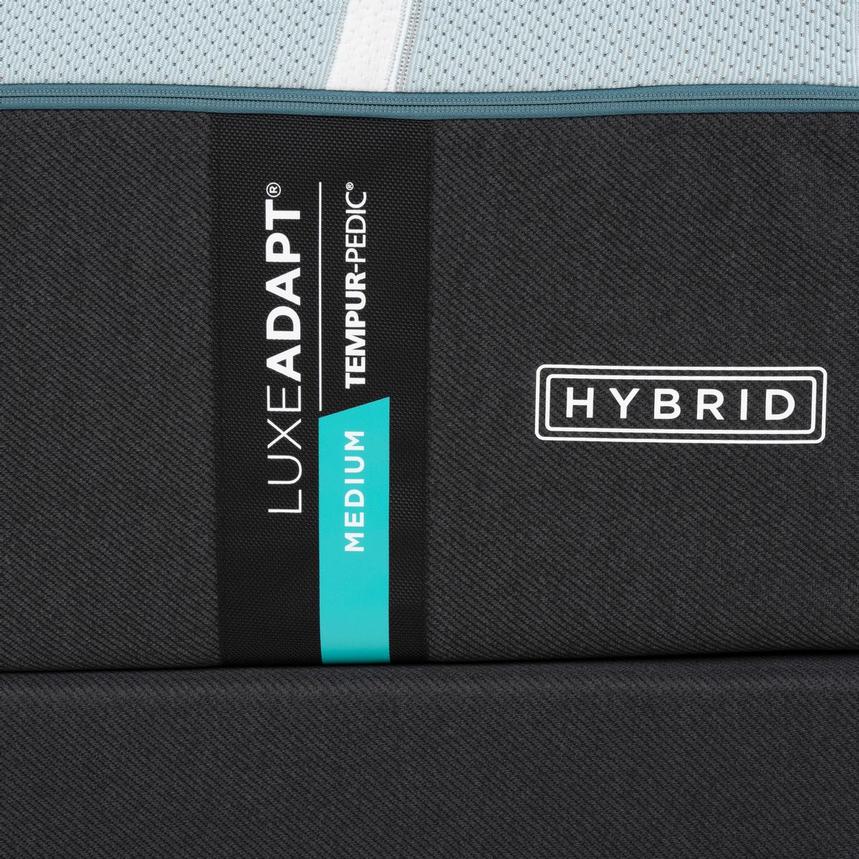 LuxeAdapt Medium Hybrid King Mattress w/Ergo® 3.0 Powered Base by Tempur-Pedic  alternate image, 6 of 6 images.