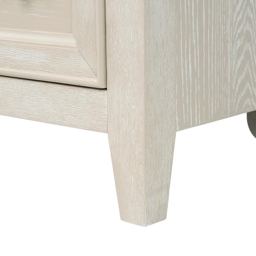 Villa Chest alternate image, 9 of 10 images.