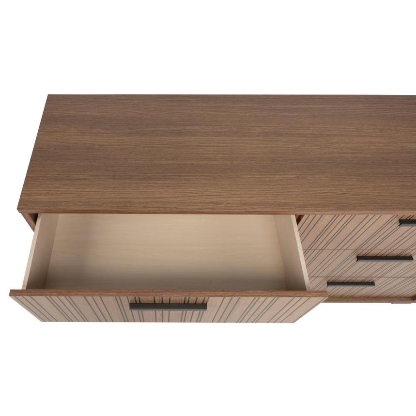 Nadia Dresser  alternate image, 10 of 14 images.