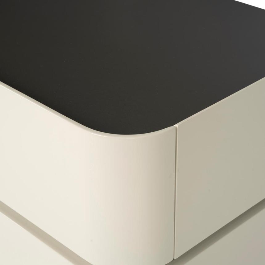 Oslo Chest  alternate image, 8 of 11 images.